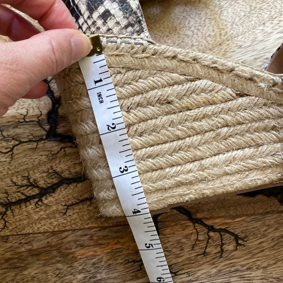 Marc Fisher Espadrilles 8 - Picture 8 of 10